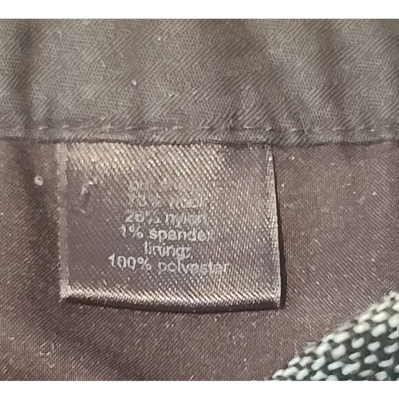 Limited wool blend tweed pencil skirt with button details on each side - 8 - Picture 6 of 6